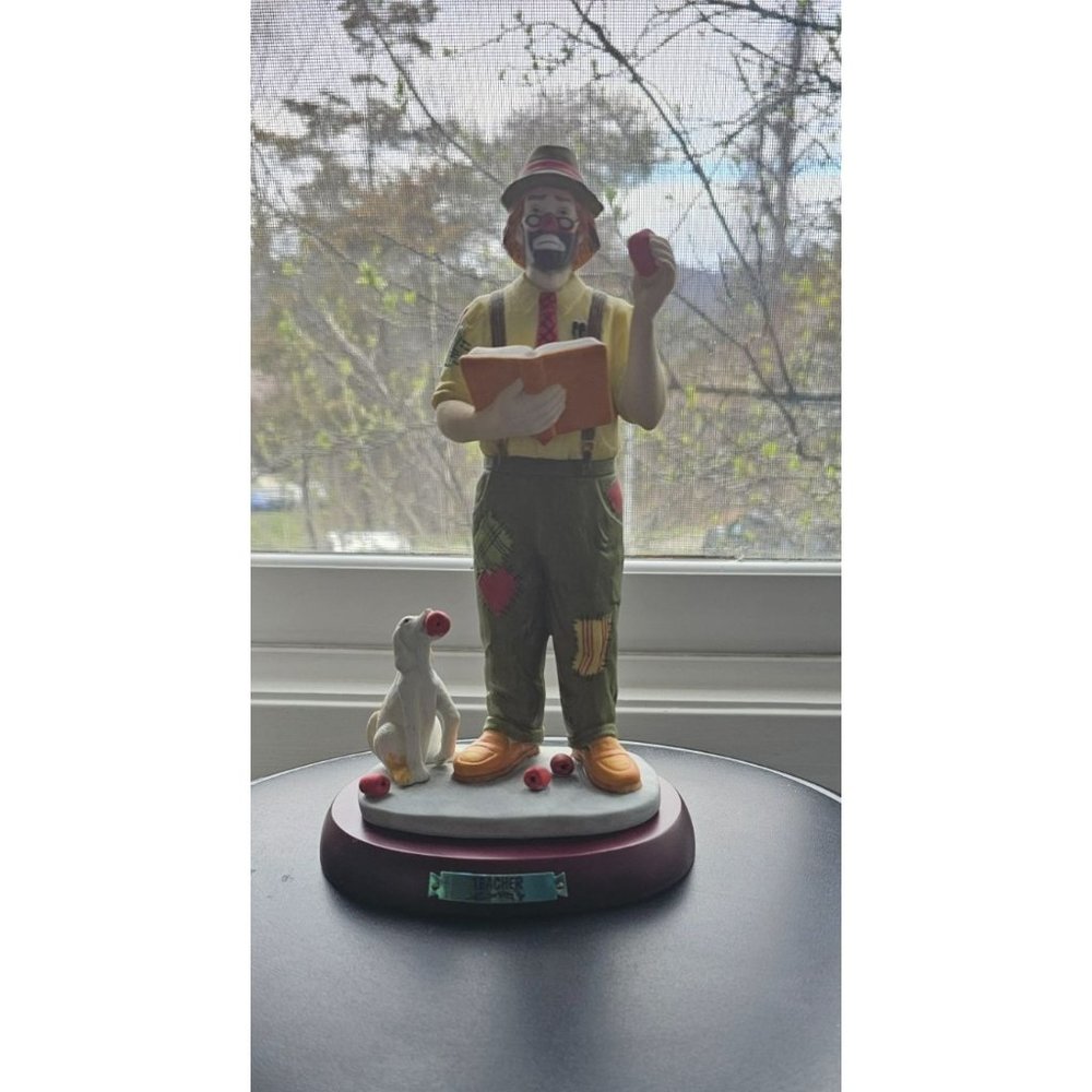 Vintage Emmett Kelly Jr. (EKJ) Porcelain Clown by Flambro: Teacher‎ w/base